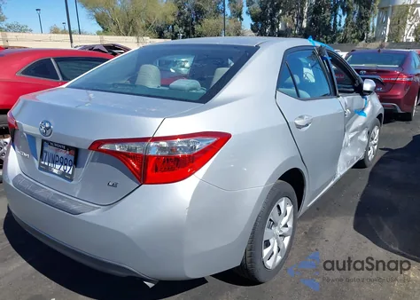 2016 Toyota Corolla Le z USA, uszkodzony, nr VIN 5YFBURHE8GP556008